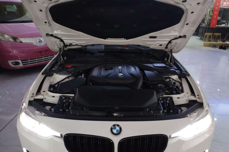 Used BMW 3 Series 2018 320i M Sport Package
