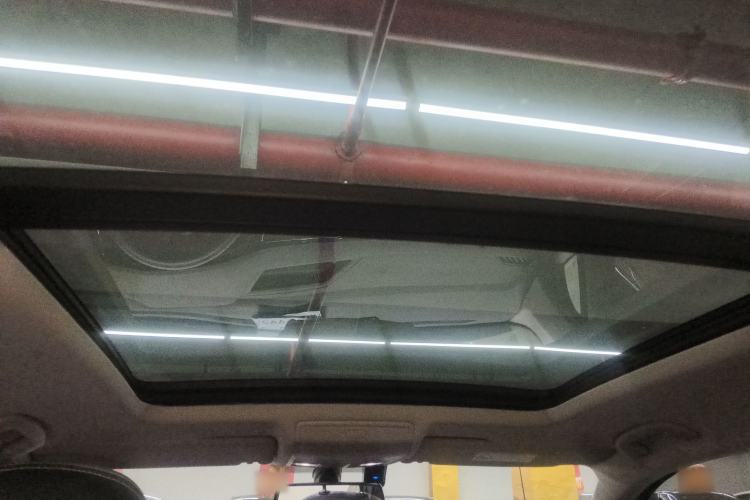 Used Volkswagen Tiguan L 2021 330TSI Automatic Two-Wheel Drive Smart Edition