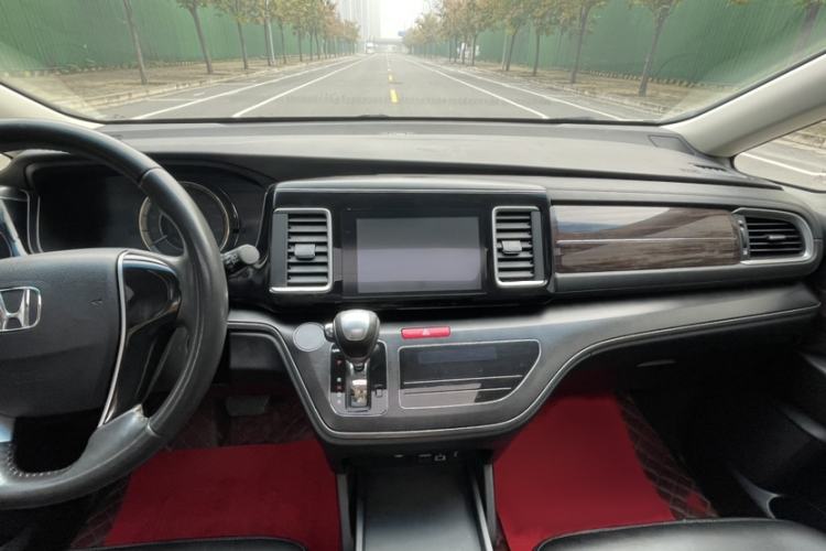 Used Honda Elysion 2016 2.4L Classic Edition
