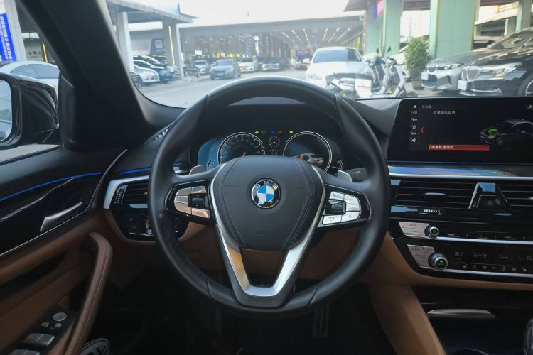 Used BMW 5 Series 2018 Revised Version 530Li Leading Edition Luxury Package
