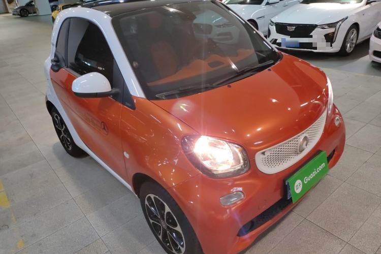 Used  fortwo 2015 1.0L 52 kW Hardtop Passion Edition
