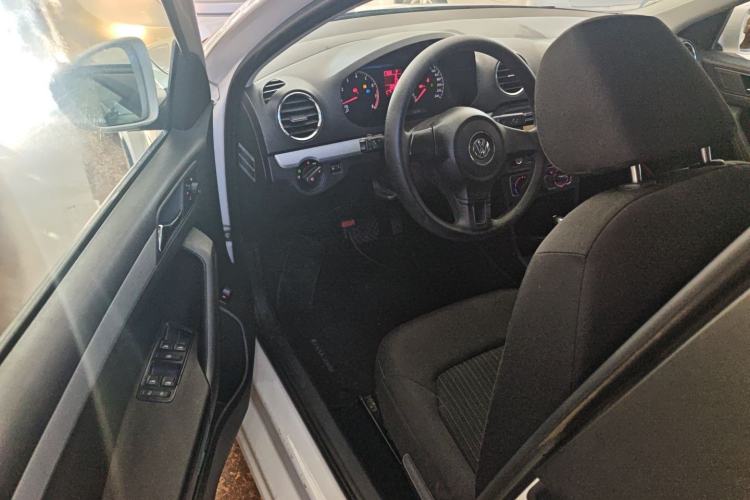 Used Volkswagen Jetta 2015 Value Edition 1.6L Automatic Comfort Version
