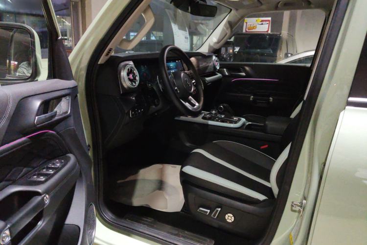 Used Tank 300 2021 City Edition 2.0T—Truly Stylish
