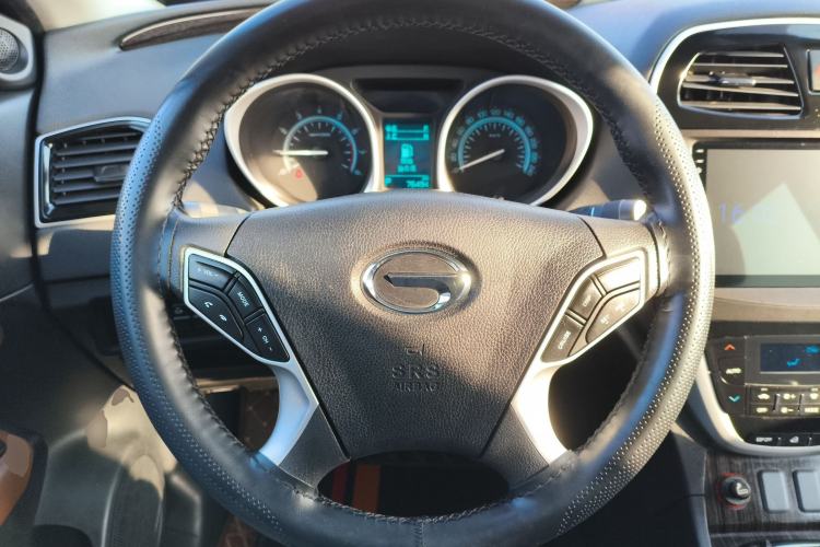 Used GAC Trumpchi GS5 Super 2015 1.8T Automatic Two-Wheel Drive Luxury Edition
