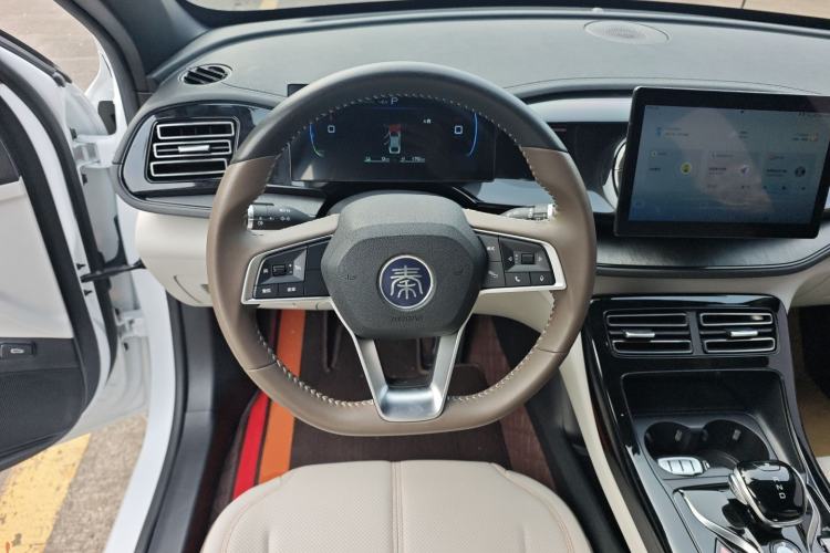 Used BYD Qin PLUS 2024 HONOR Edition DM-i 55KM Leading Model
