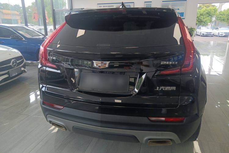 Used Cadillac XT4 2021 28T Two-Wheel Drive Leading Version
