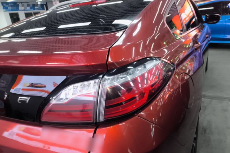 Used Venucia T90 2017 2.0L CVT Smart Edition