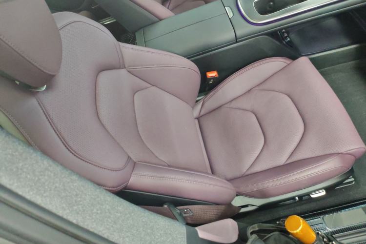 Used  SU7 2024 Rear-Drive Ultra-Long Range Advanced Pro-Level Intelligent Driving Version