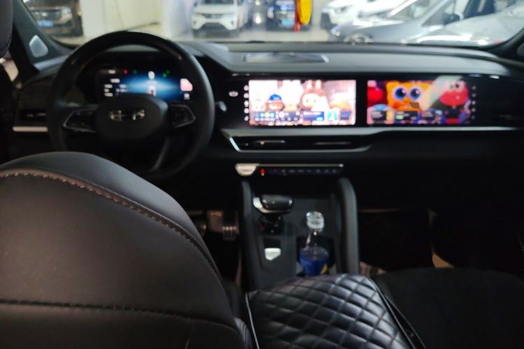 Used Geely Auto Monjaro L 2024 2.0TD High-Power Automatic Two-Wheel Drive Skyline Edition