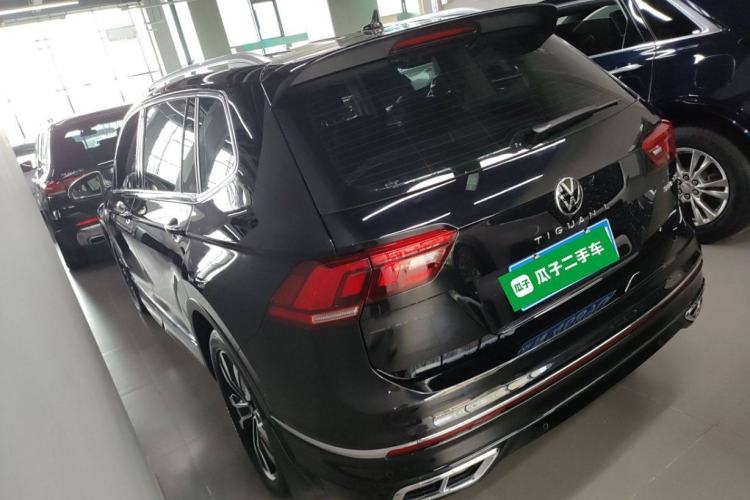 Used Volkswagen Tiguan L 2024 Outstanding Model 330TSI Automatic Two-Wheel Drive R-Line Dragon Glory Edition
