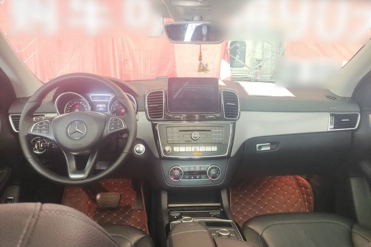 Used Mercedes-Benz GLE Coupe 2015 GLE 320 4MATIC Coupe SUV
