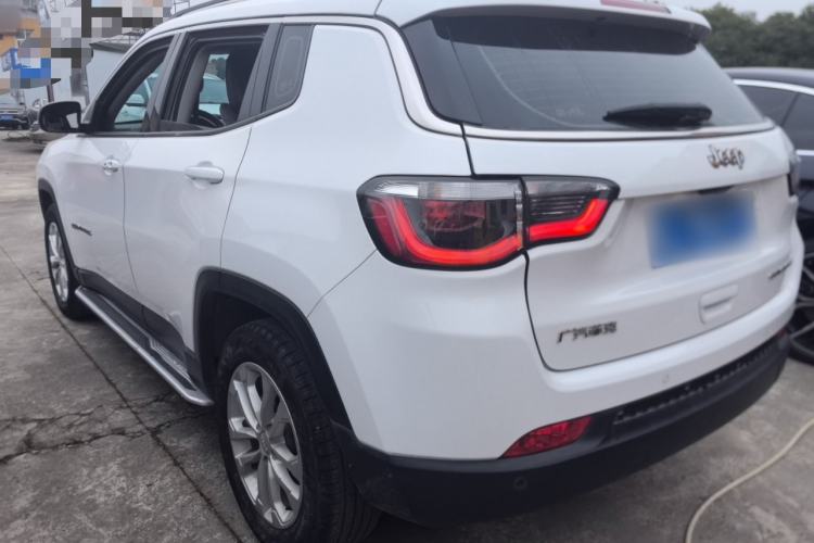 Used  Compass 2021 220T Automatic Leading Edition
