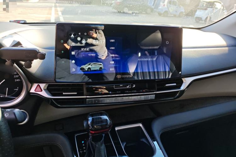 Used Toyota Sienna 2021 2.5L Hybrid Comfort Edition