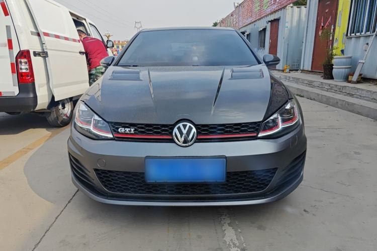 Used Volkswagen Golf 2016 230TSI Automatic Luxury Version
