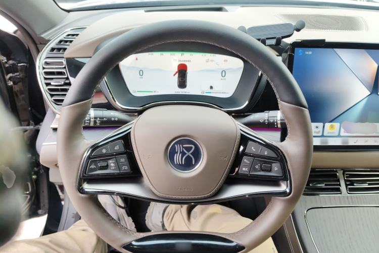 Used BYD Han 2024 DM-i Glory Edition 121KM Premium Model
