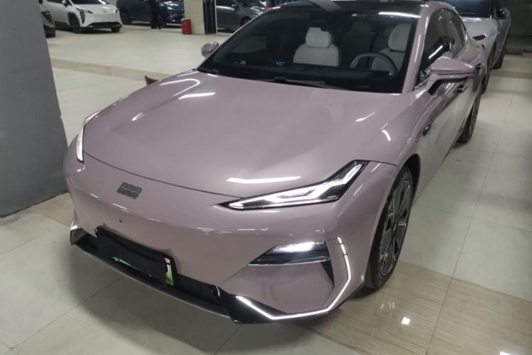 Used  E8 2024 665 km Range Rear-Drive Starship Long-Range Version
