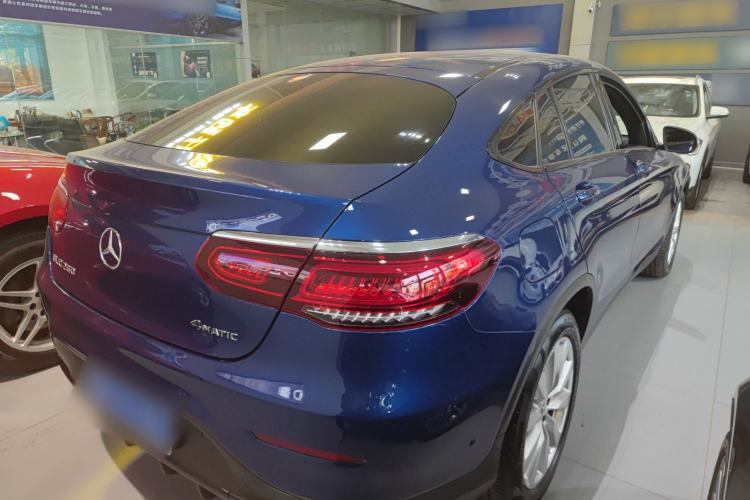 Used Mercedes-Benz GLC Coupe 2021 GLC 260 4MATIC Coupe SUV
