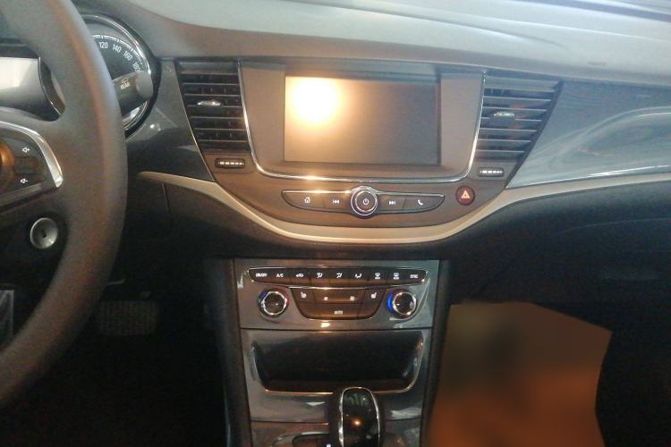 Used Buick Verano 2016 Hatchback 15S Automatic Leading Model
