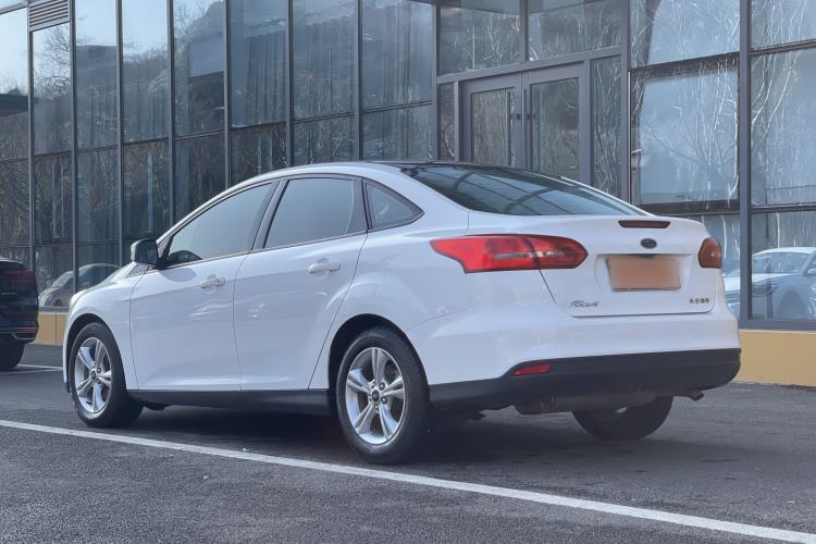 Used Ford Focus 2017 Sedan 1.6L Automatic Comfort Plus SmartDrive Edition
