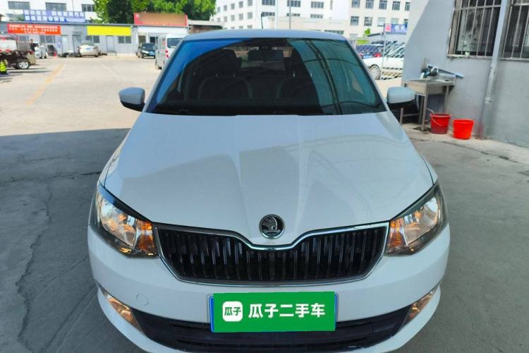 Used Skoda Fabia 2015 1.4L Automatic Chuanxing Edition
