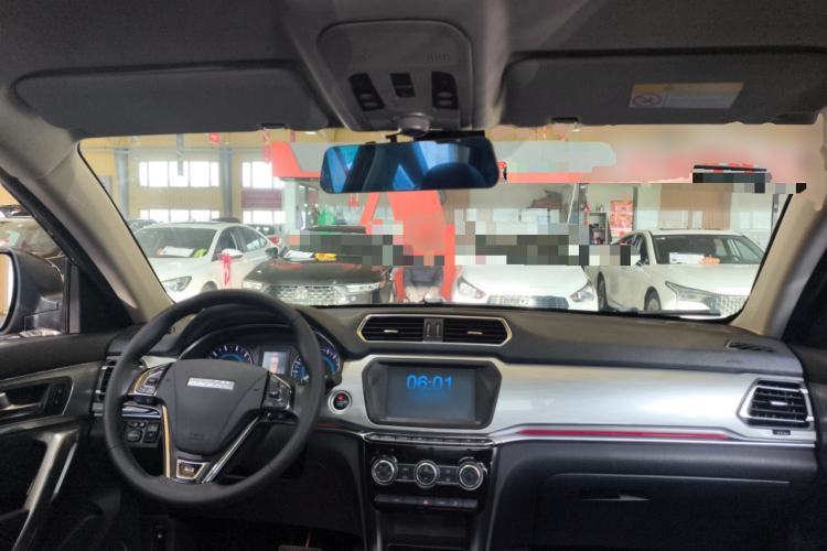 Used Haval H2 2018 Blue-Label 1.5T Dual-Clutch Two-Wheel-Drive Luxury Model