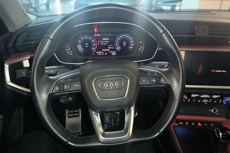 Used Audi Q3 2021 40 TFSI Fashion Dynamic Model