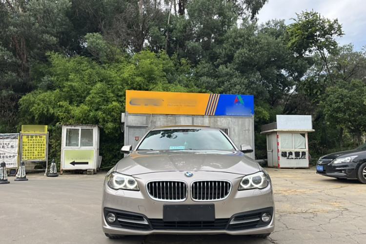 Used BMW 5 Series 2017 525Li Leading Model
