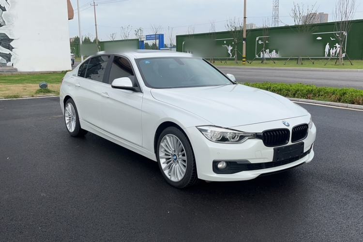 Used BMW 3 Series 2015 320Li Luxury Edition Fashion Model
