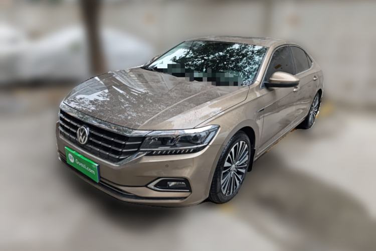 Used Volkswagen Passat 2020 330TSI Luxury Edition China VI