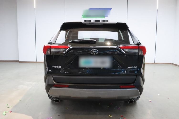 Used Toyota RAV4 2022 2.0L CVT Two-Wheel Drive Fashion Plus Edition
