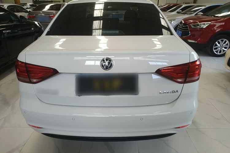 Used Volkswagen Lavida 2019 Lavida Start 1.5L Manual Fashion Edition China VI Standard
