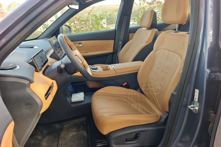 Used  Galaxy Xingjian 7 EM-i 2025 120km Flagship Edition
