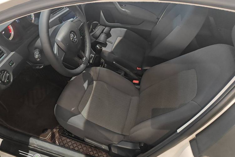 Used Skoda Rapid Spaceback 2018 1.4L Manual Standard Edition
