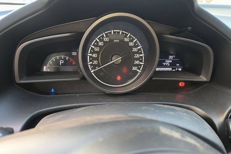 Used Mazda Mazda 3 Axela 2017 Sedan 1.5L Automatic Comfort Model Emission Standard China V
