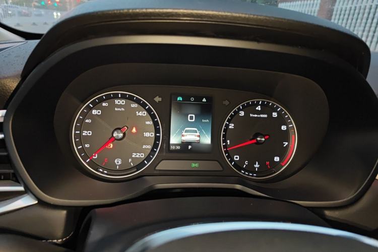 Used Roewe i5 2020 1.5L Automatic 4G Connected Linghao Edition