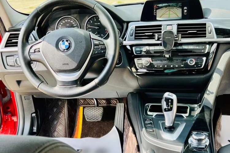 Used BMW 3 Series 2016 320Li Fashion Model
