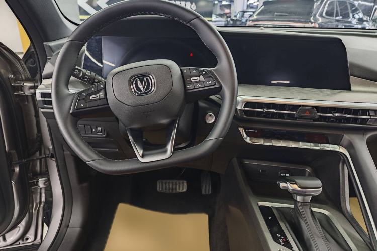 Used Changan CS35PLUS 2021 Blue Whale NE 1.4T DCT Luxury Model
