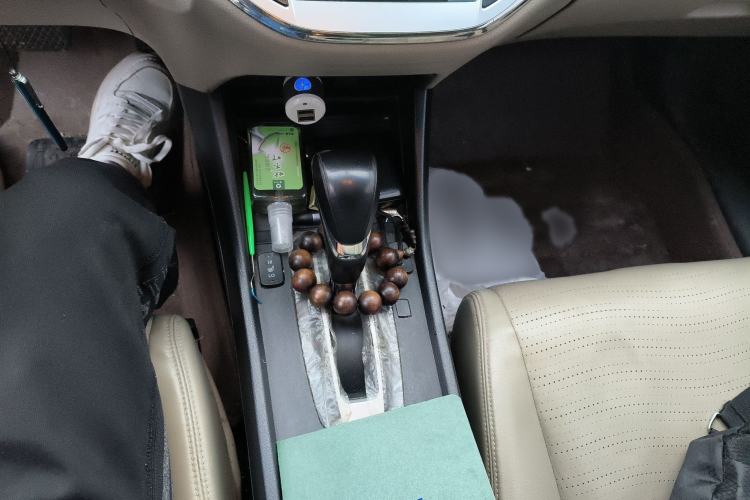 Used Honda Jade 2013 1.8L CVT Luxury Edition 6 seats