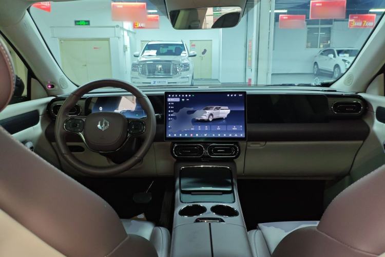 Used Leapmotor C11 2024 All-Electric 580 Luxury Edition
