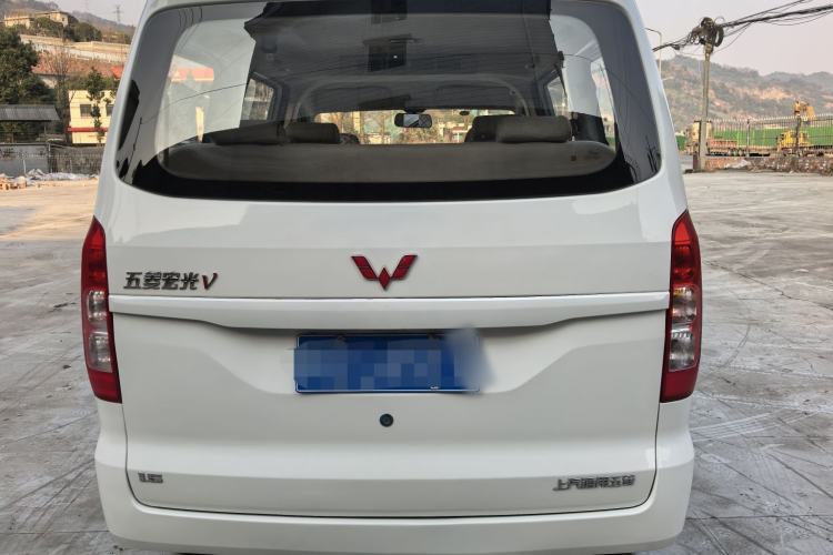 Used Wuling Hongguang V 2019 1.5L Enjoyment Version China VI LAR
