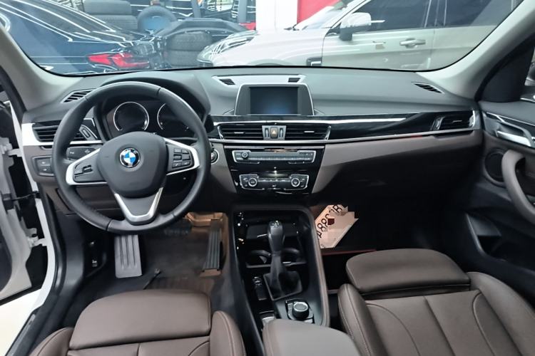 Used BMW X1 2018 sDrive18Li Luxury Model