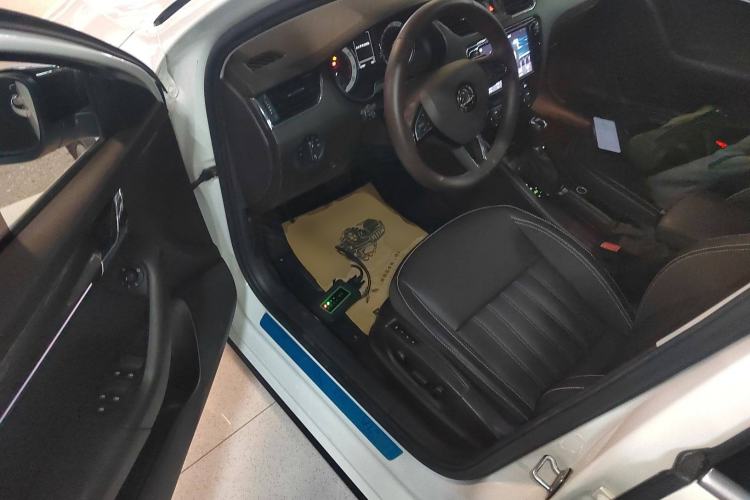 Used Skoda Octavia 2018 Station Wagon TSI280 DSG Flagship Edition
