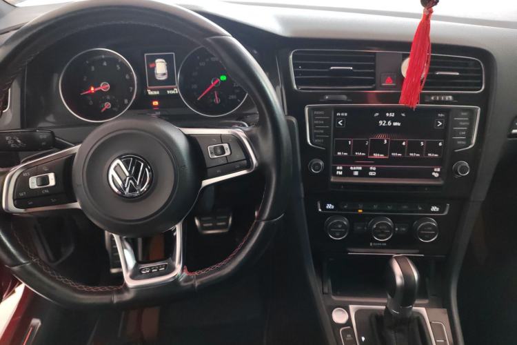 Used Volkswagen Golf GTI 2016 2.0 TSI GTI
