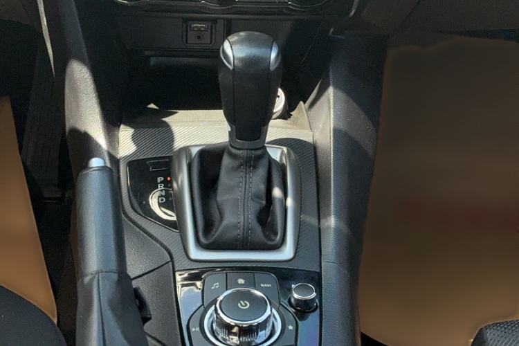 Used Mazda Mazda 3 Axela 2017 Sedan 1.5L Automatic Comfort Model Emission Standard China V
