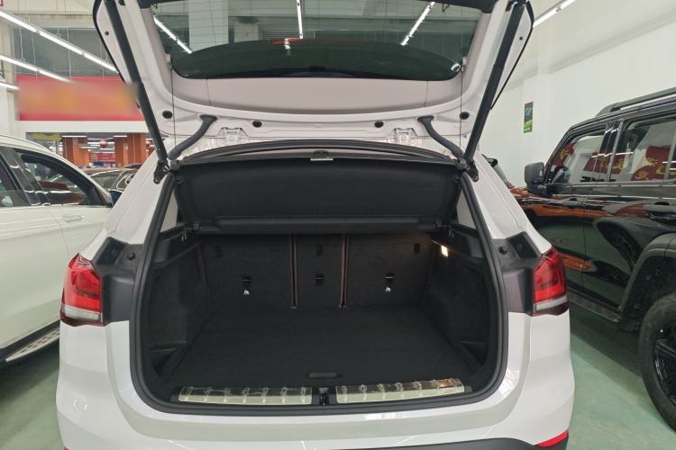 Used BMW X1 2021 Restyled sDrive25Li Leading Edition
