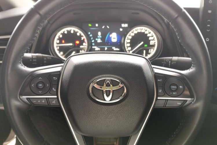 Used Toyota Camry 2021 2.0G Luxury Edition