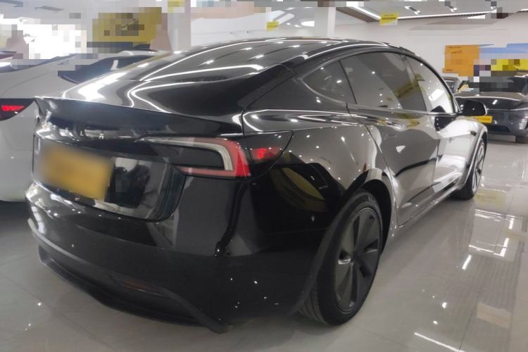 Used Tesla Model 3 2023 Rear-Wheel-Drive Version
