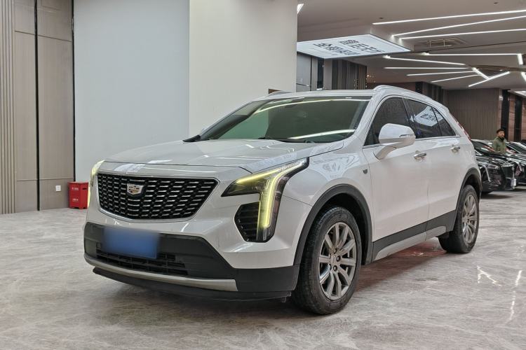 Used Cadillac XT4 2021 28T Two-Wheel Drive Leading Version
