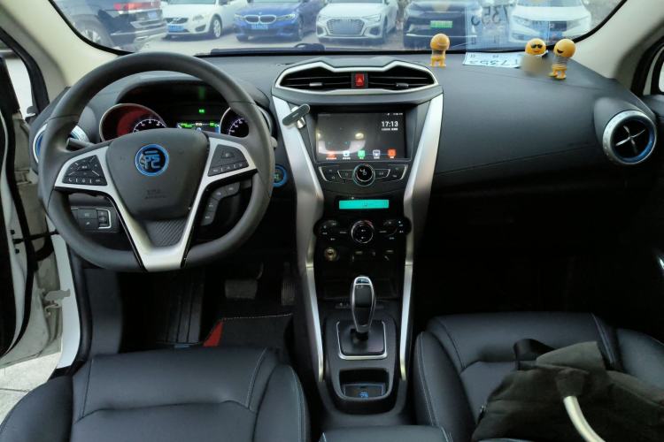 Used BYD Yuan New Energy 2018 EV360 Smart Connect Cool Edition
