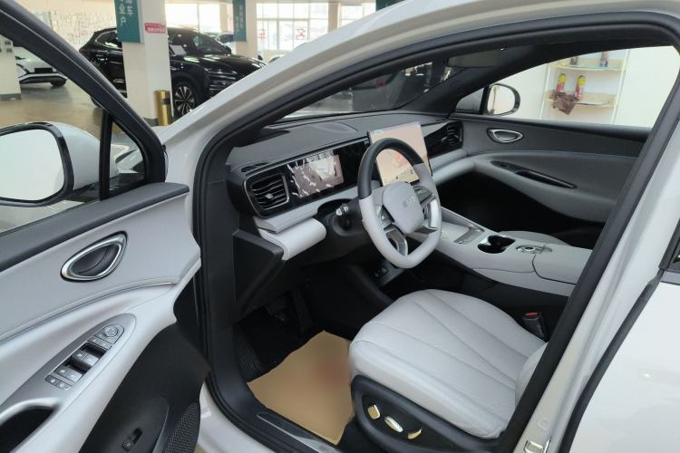 Used BYD Sealion 06 New Energy 
